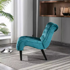 Poltrona in velluto con gambe in legno