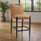 Sgabello da bancone in similpelle color cognac con struttura in metallo