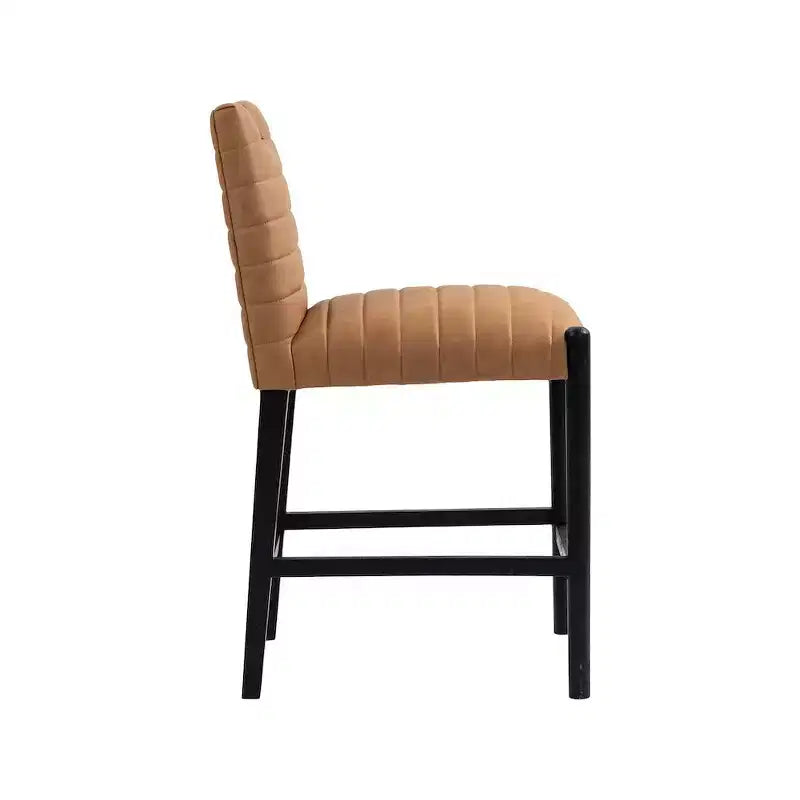 Sgabello da bancone in pelle vegana color cognac con design moderno, stile Aimee